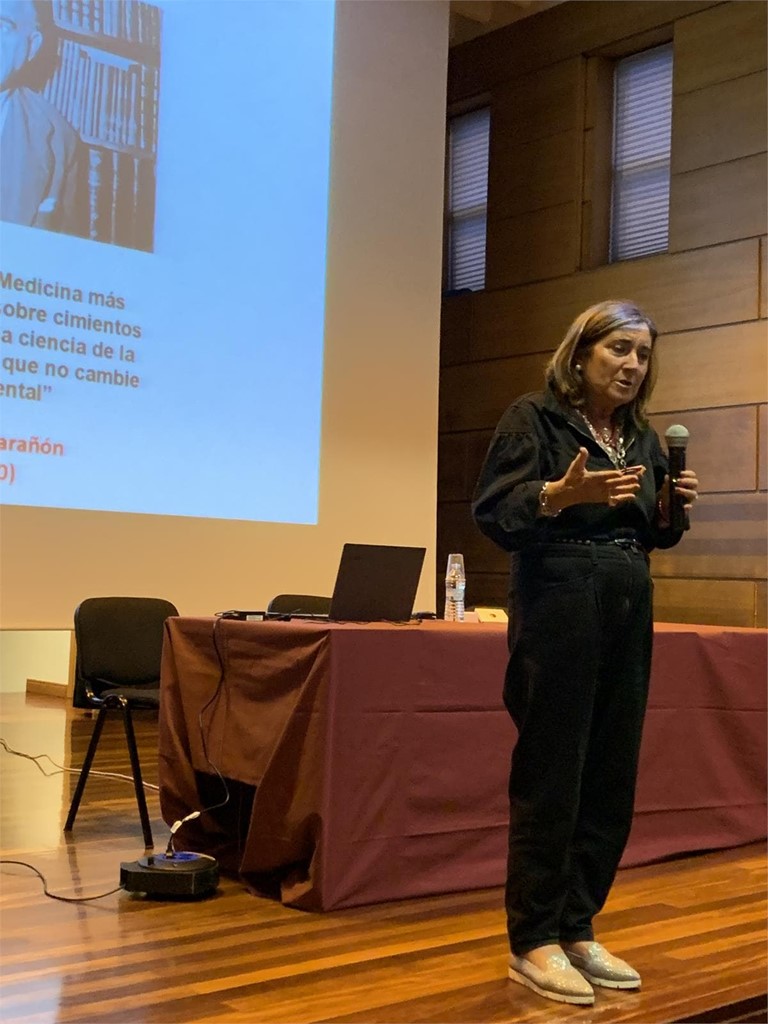 CICLO CONFERENCIAS EN COLABORACIÓN CON EL AYUNTAMIENTO DE A CORUÑA.CONCEJALÍA DE IGUALDADE, BENESTAR SOCIAL E PARTICIPACIÓN.