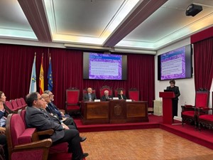 INGRESO COMO ACADÉMICA CORRESPONDIENTE DE LA DRA. ANA FERNÁNDEZ-TEIJEIRO ÁLVAREZ