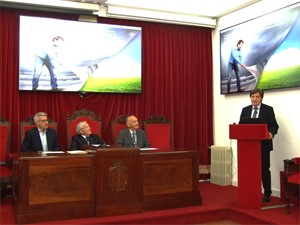 LIDERANDO EL CAMBIO DE PARADIGMA DEL TRATAMIENTO DEL CÁNCER DE PULMÓN RESECABLE.