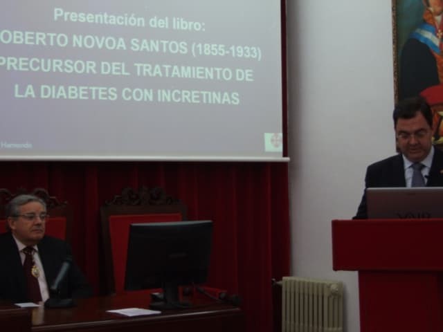 Presentacion del libro ROBERTO NOVOA SANTOS 1855-1933. PRECURSOR DEL TRATAMIENTO DE LA DIABETES CON