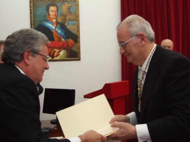 RECEPCION COMO ACADEMICO NUMERARIO DEL DR. JAVIER MARTINEZ PEREZ-MENDAA