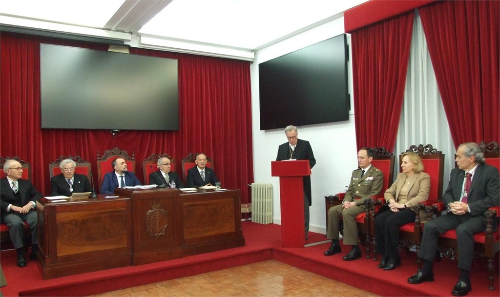 SOLEMNE SESIÓN PÚBLICA DE INAUGURACIÓN DEL CURSO ACADÉMICO 2024