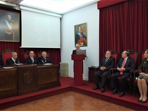 SOLEMNE SESIÓN PÚBLICA DE INGRESO COMO ACADÉMICO CORRESPONDIENTE DE D. MIGUEL CARRERO LÓPEZ