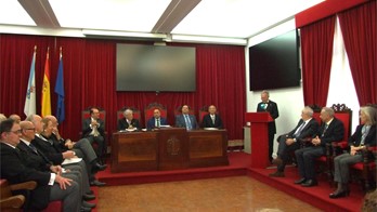 SOLEMNE SESIÓN Y PÚBLICA DE RECEPCIÓN, COMO ACADÉMICO NUMERARIO , DEL ELECTO DR. ÁNGEL CARRACEDO ÁLVAREZ